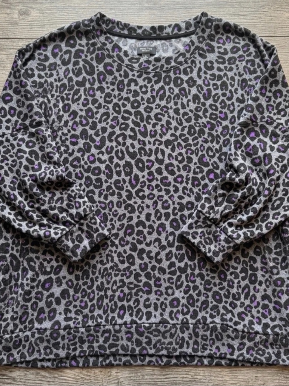 Simply Vera Vera Wang Leopard Print Tunic Top Women’s XXL Gray Black Purple